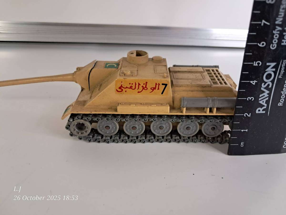 Collectible Die-Cast model of a Soviet SU-100 Tank destroyer