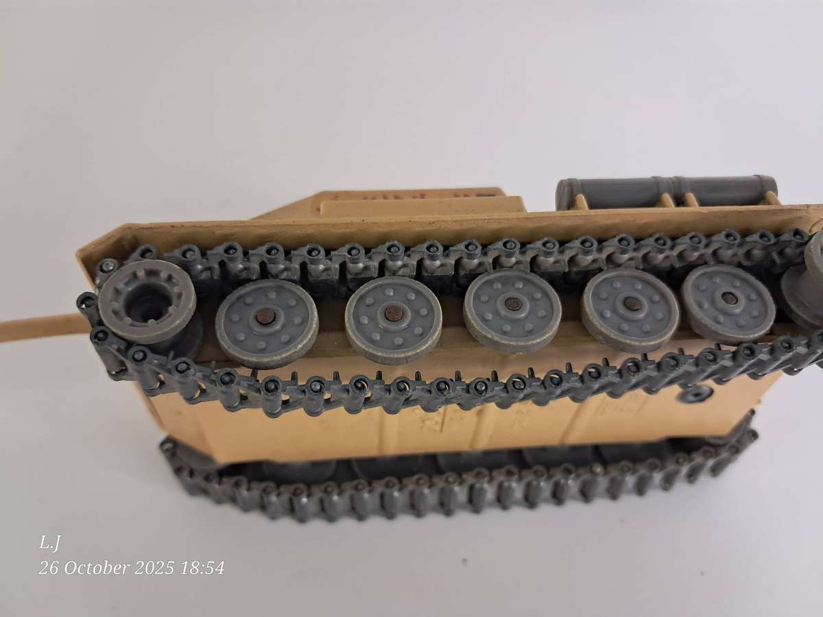 Collectible Die-Cast model of a Soviet SU-100 Tank destroyer