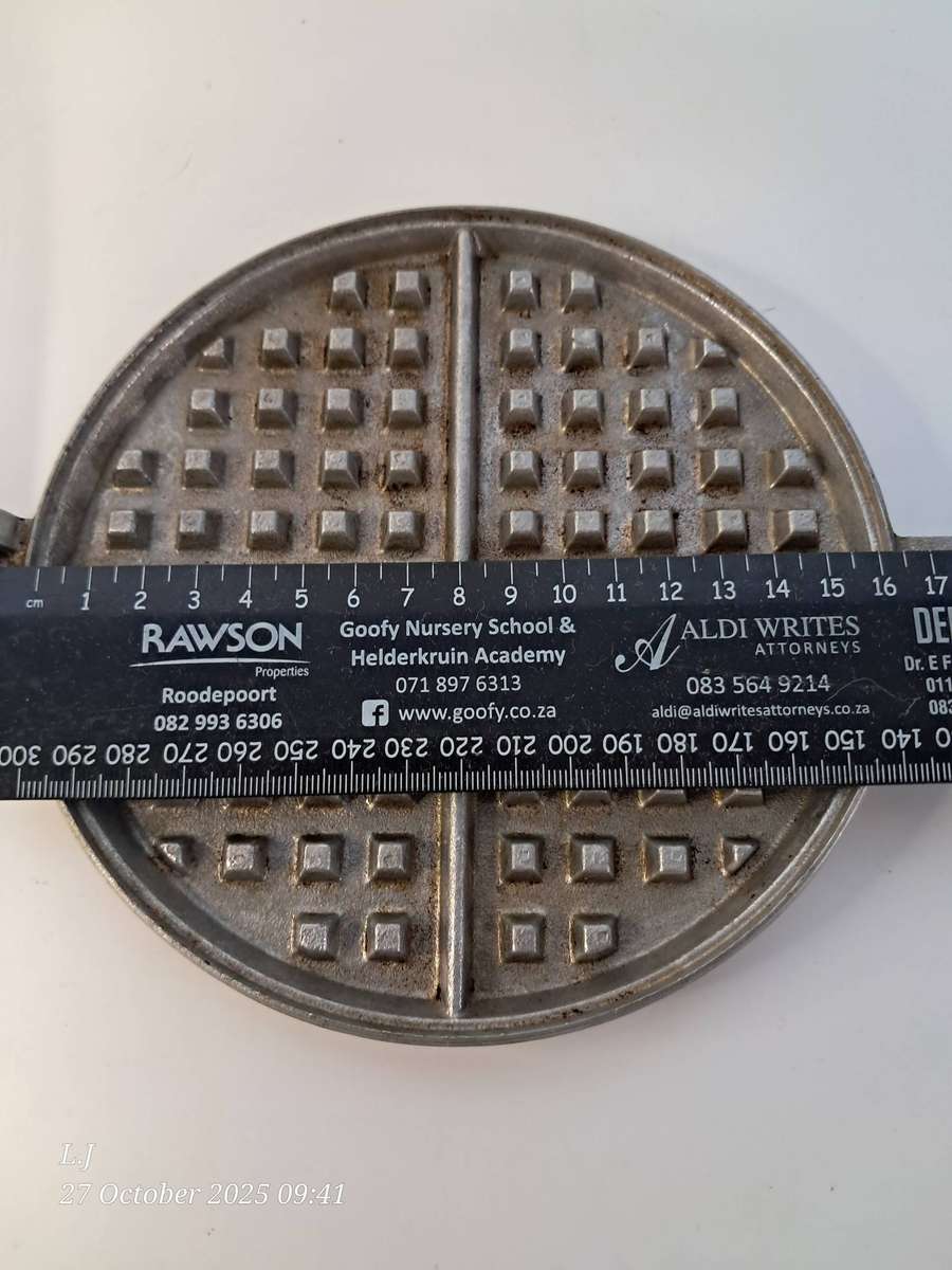 Aluminum Waffle pan