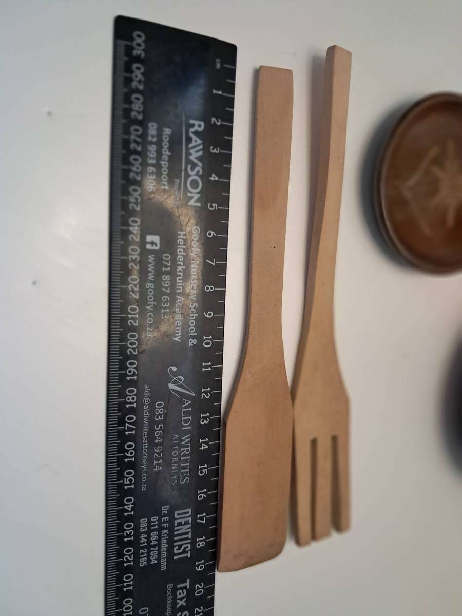 Job-lot Wooden items