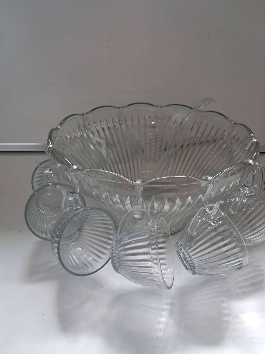 Old Punch bowl Set