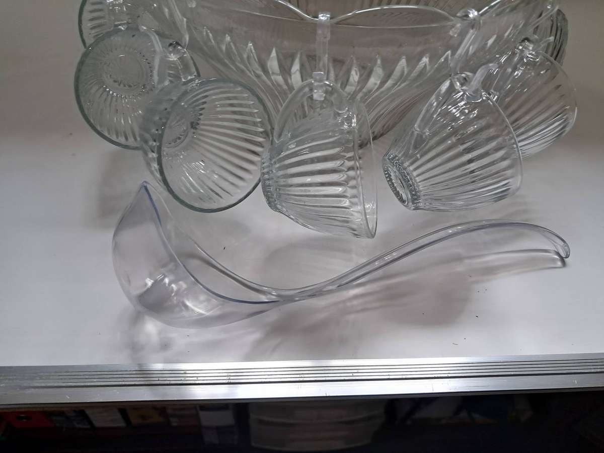 Old Punch bowl Set