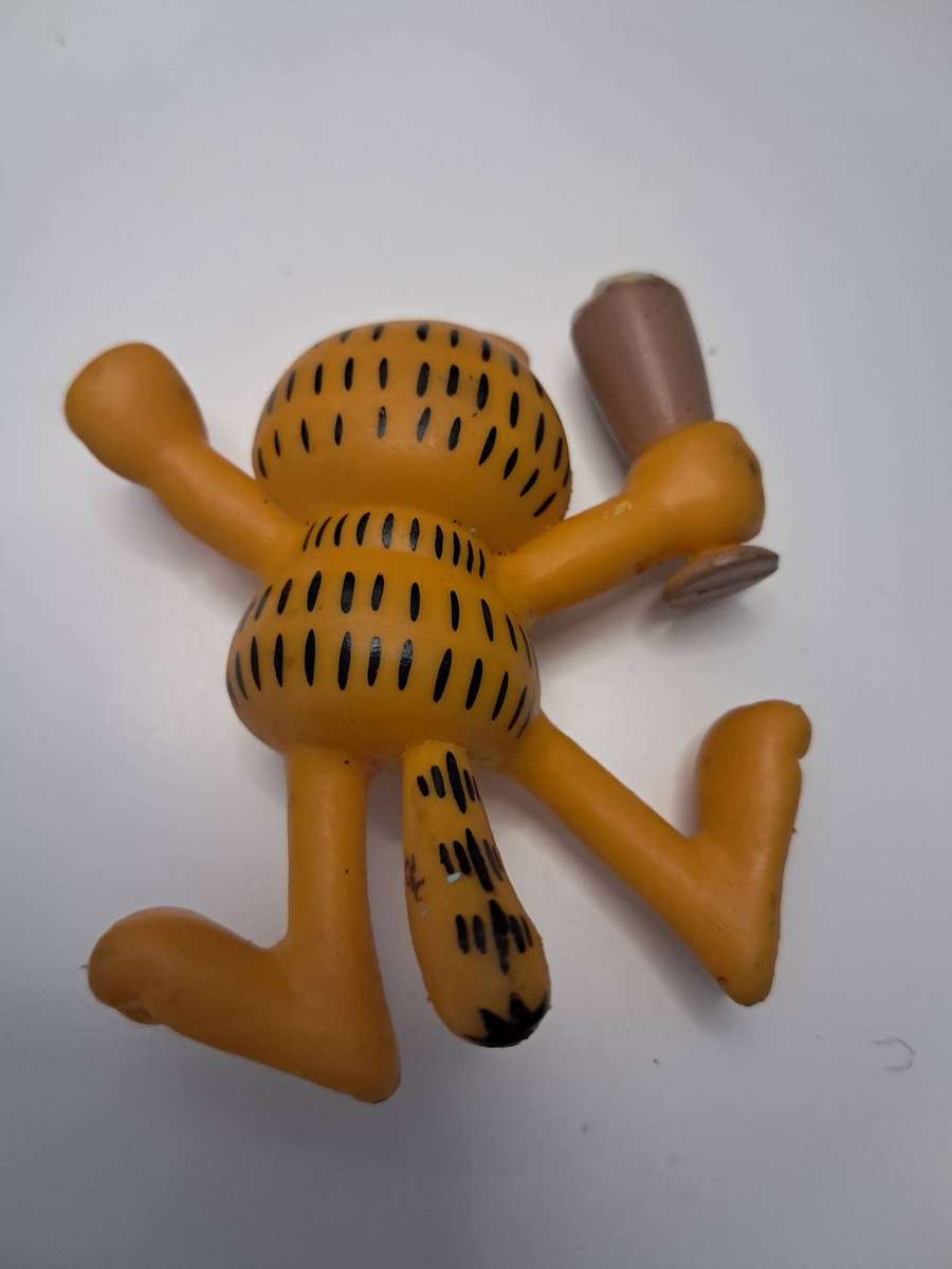 2 x Garfield DVD's & Garfield Toy