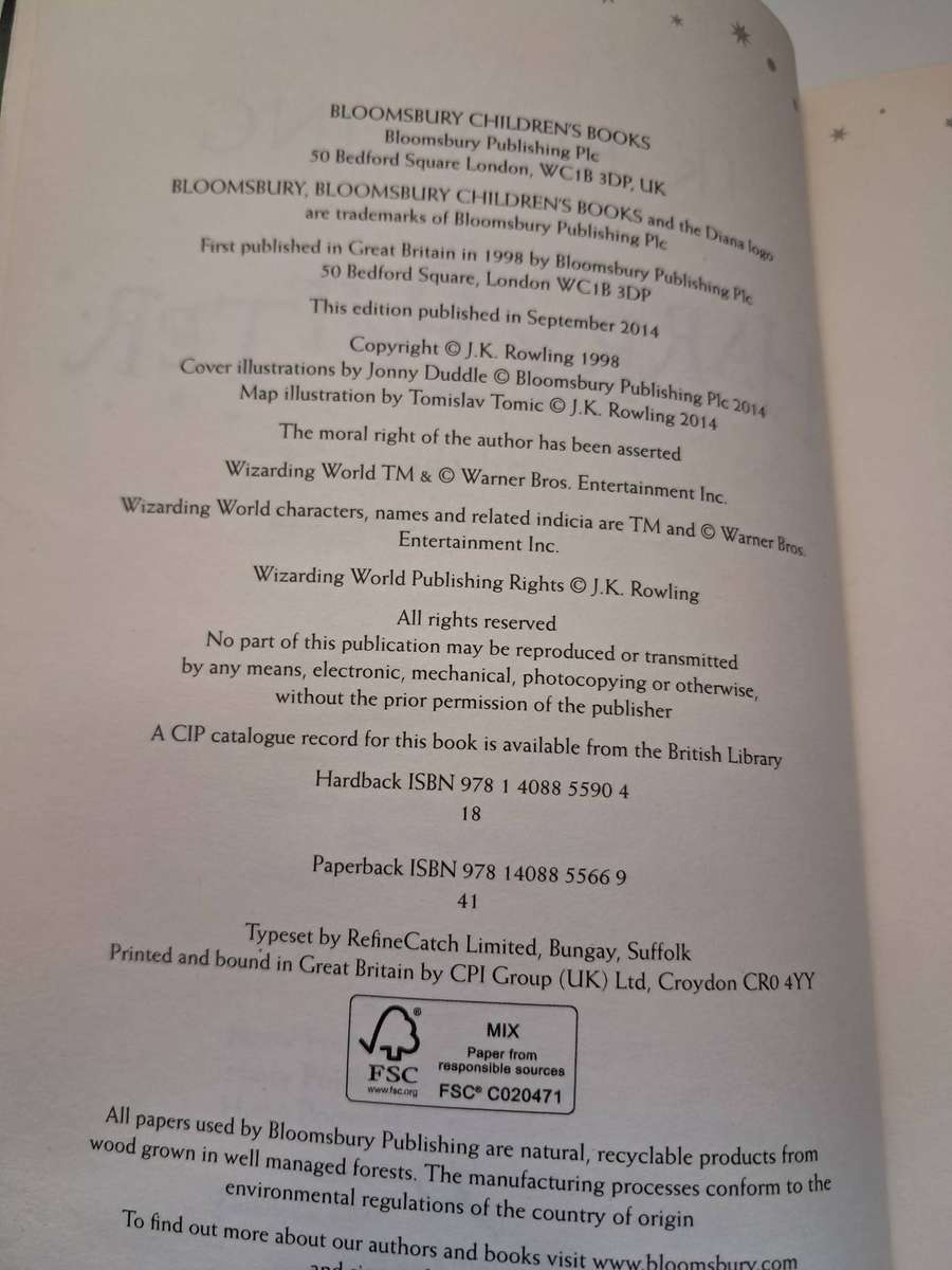 Harry Potter Book & DVD  (The chamber of Secrets)