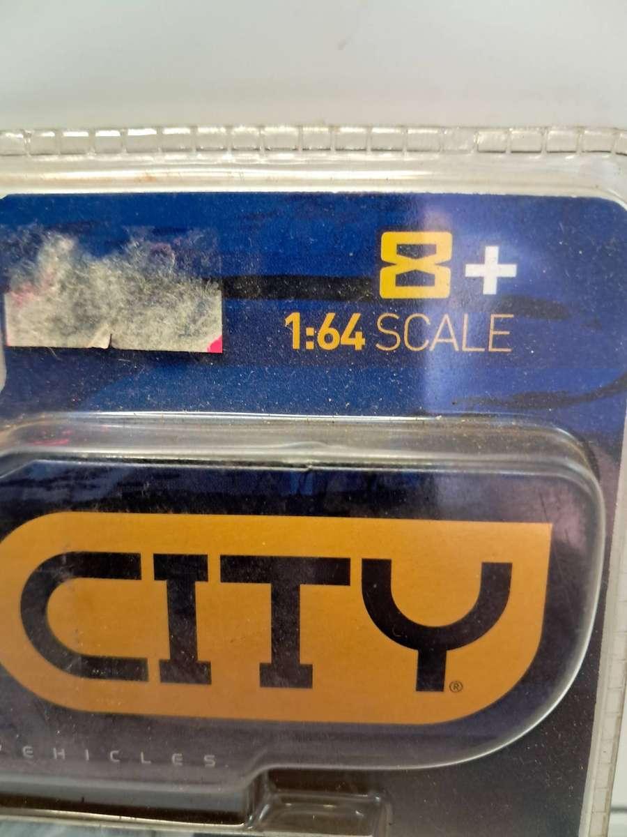 Dub City Die Cast Chrysler Crossfire 1.64 Scale.