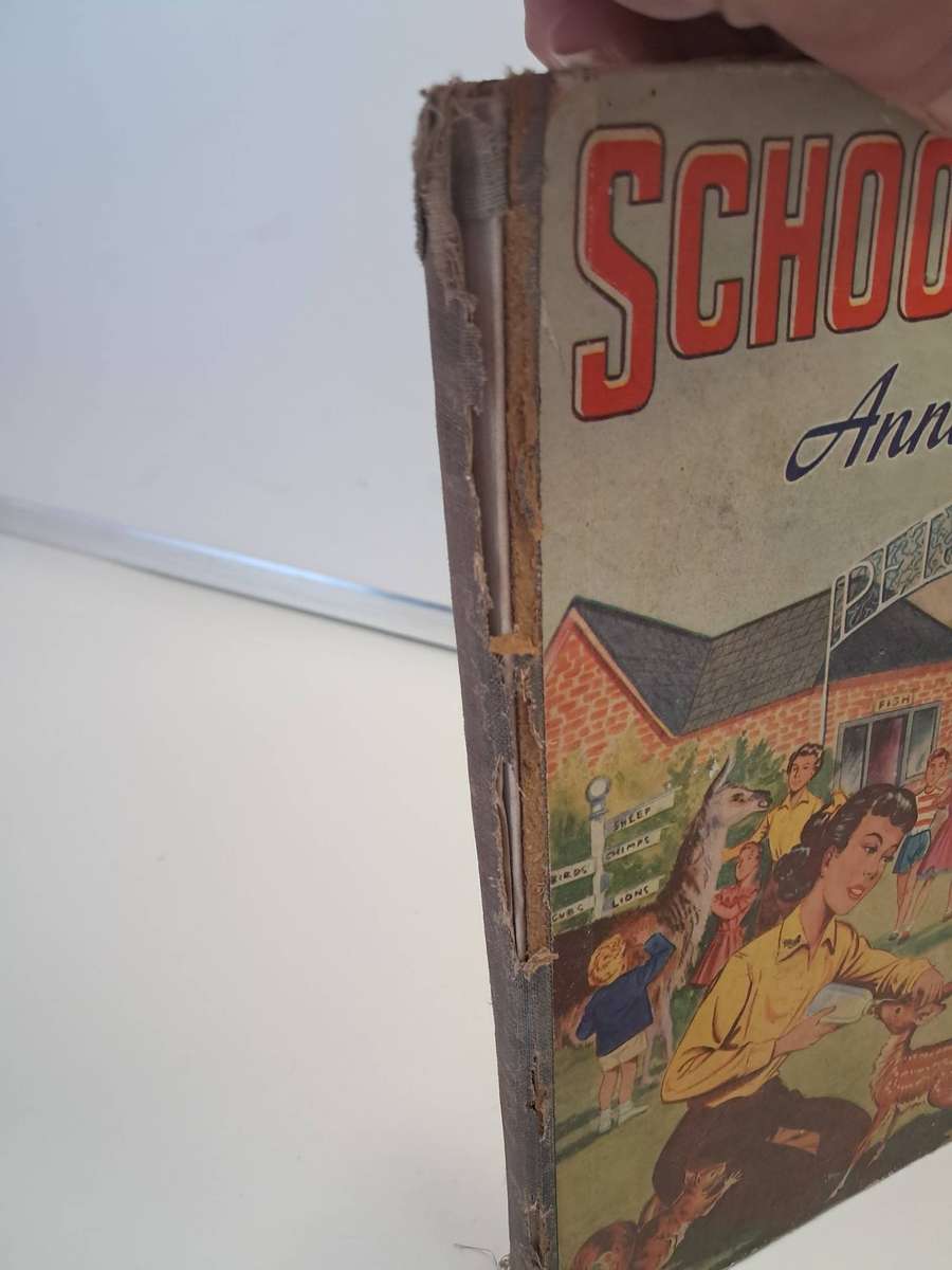 2 x Old story and cartoon/photo strip books