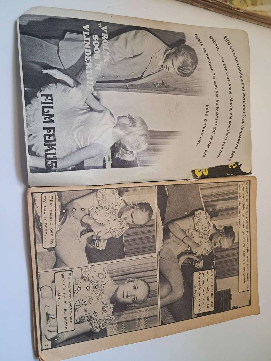 2 x Old story and cartoon/photo strip books