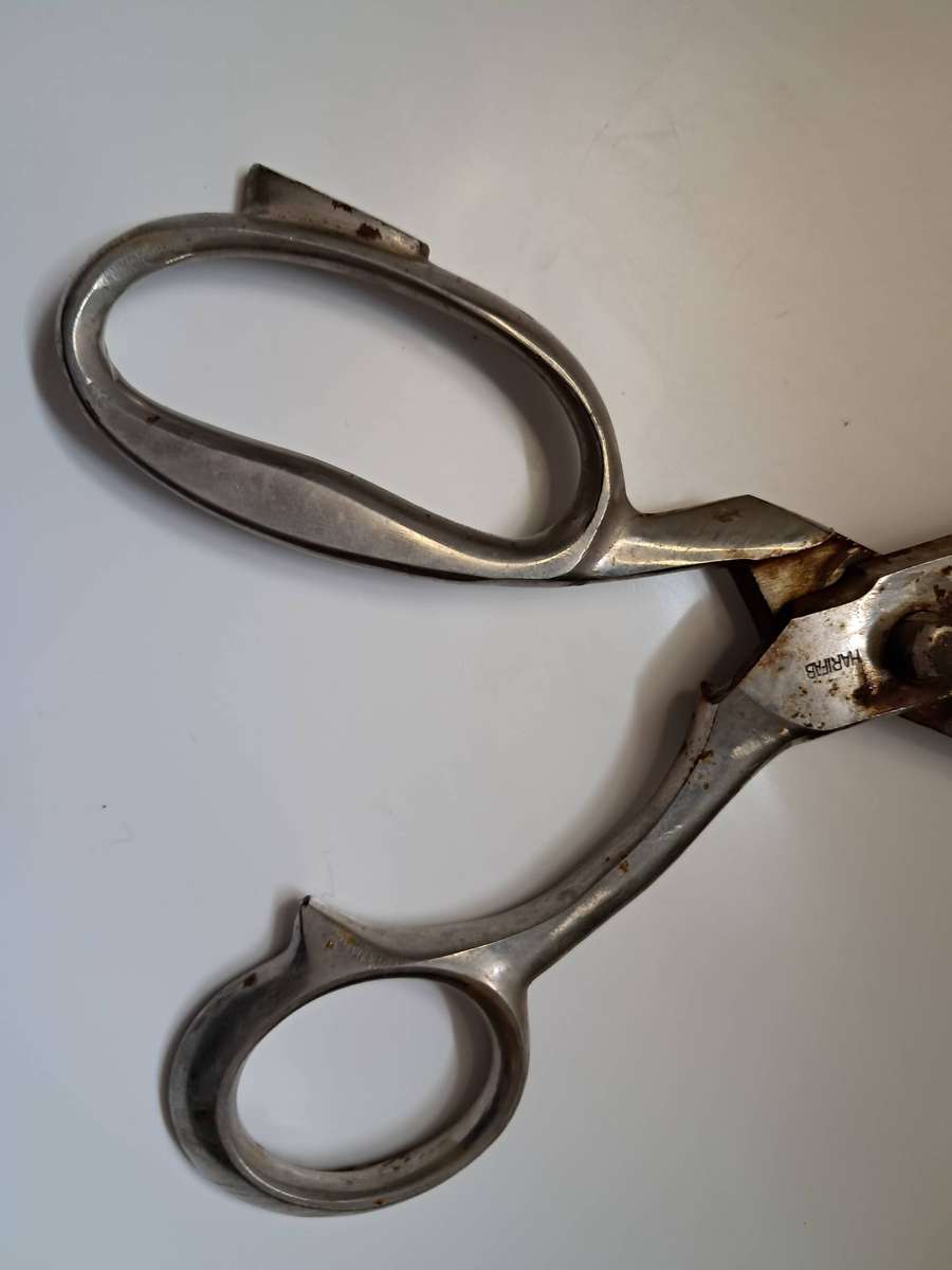 Poultry & Tailor Shear's