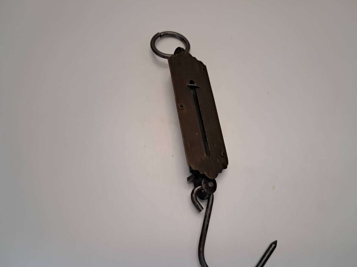 Vintage Salter's Pocket Balance Scale