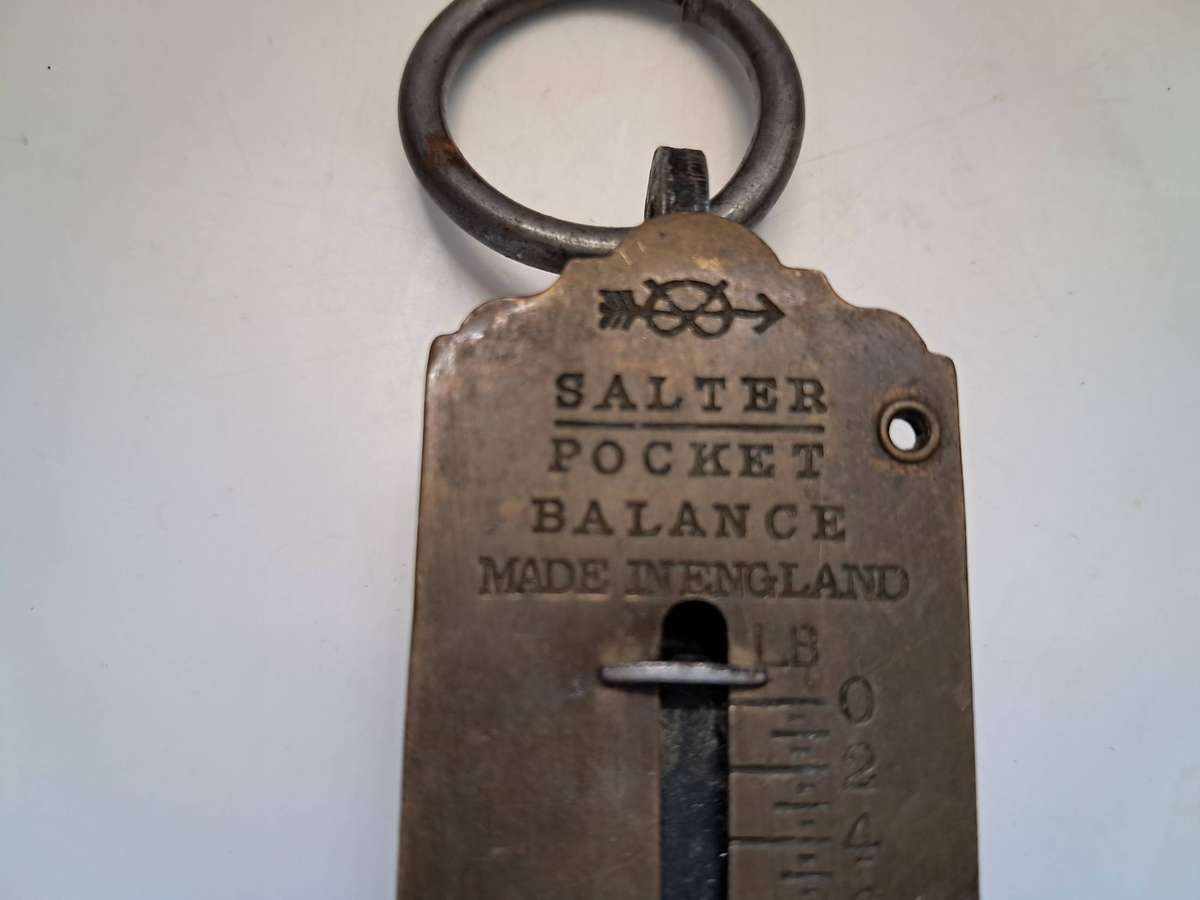 Vintage Salter's Pocket Balance Scale