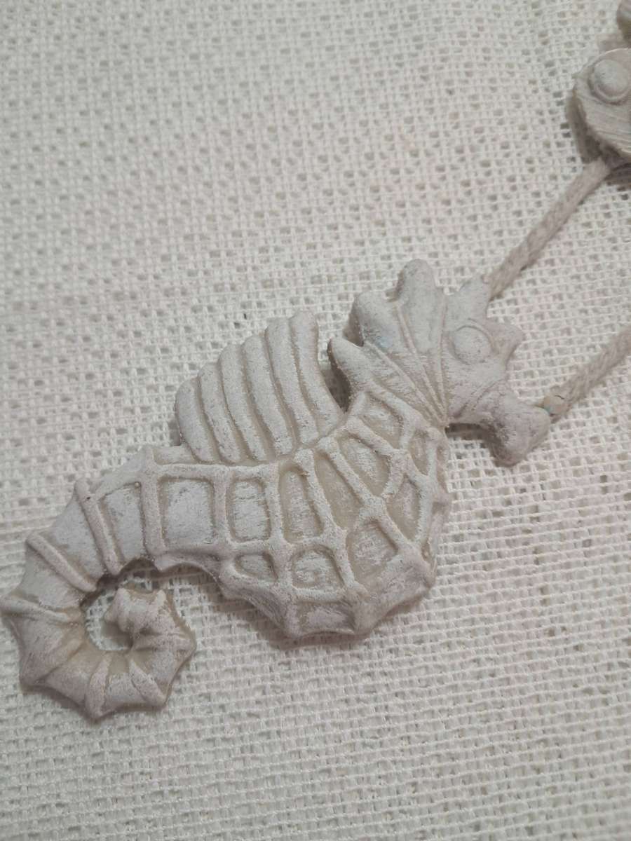 Bathroom decorations
