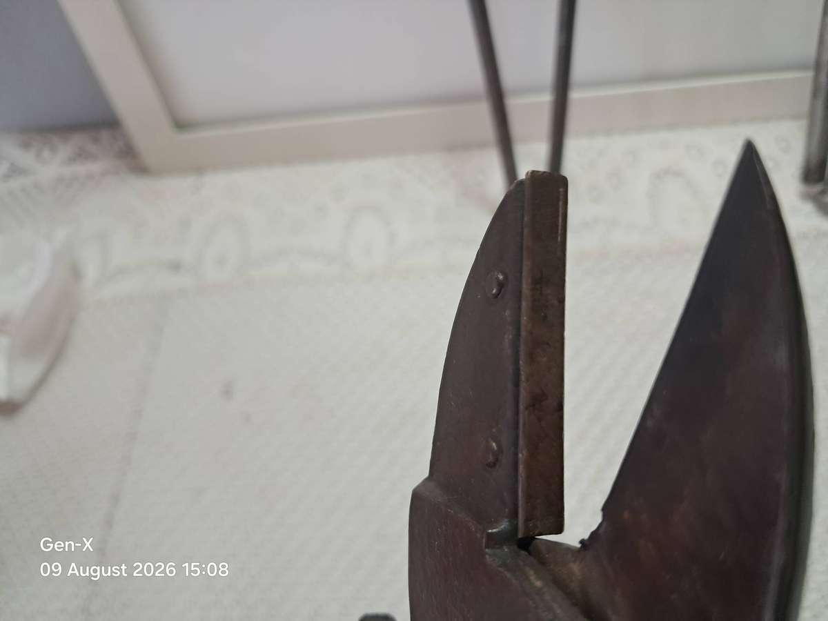 Vintage Pincers & Pruning tool