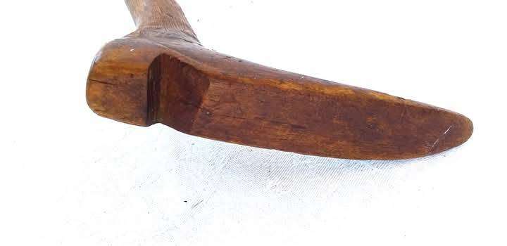 Boer war Era, Walking stick, carved with a pocket knife.