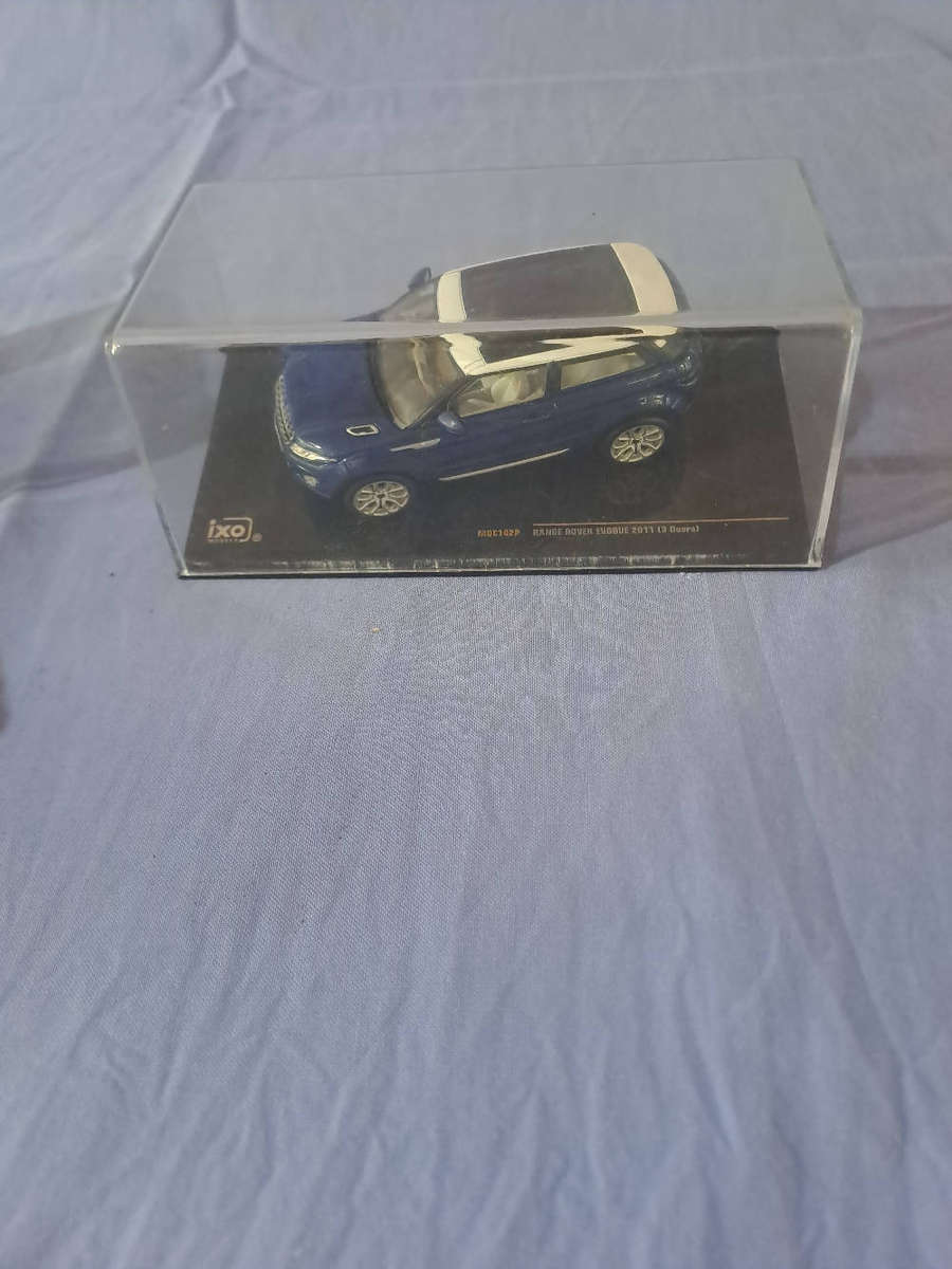 1:43 Diecast cars