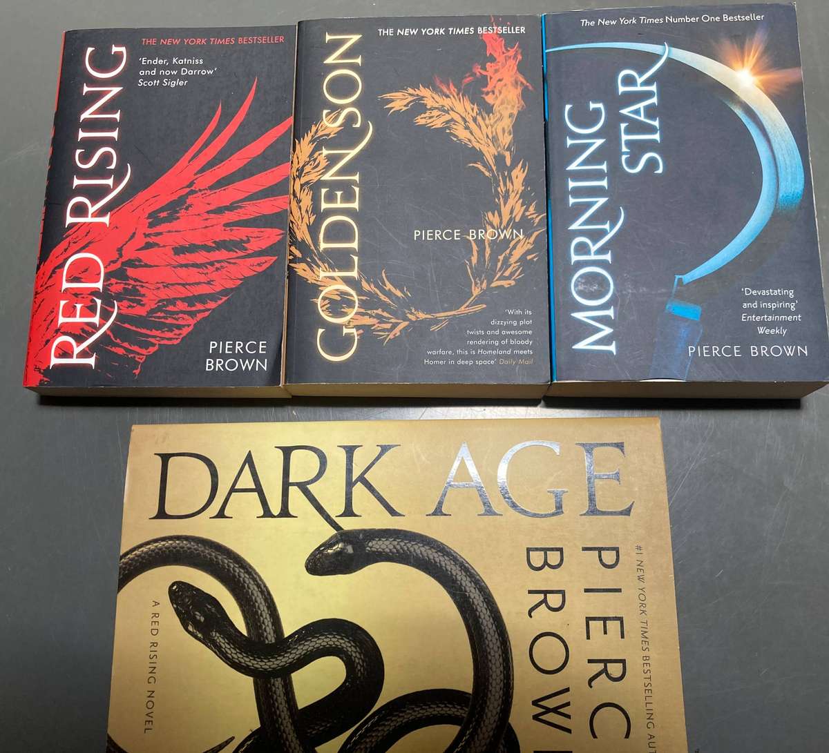 Science Fiction Book Bundle: Pierce Brown Red Rising Saga (4 Books) R45 / book