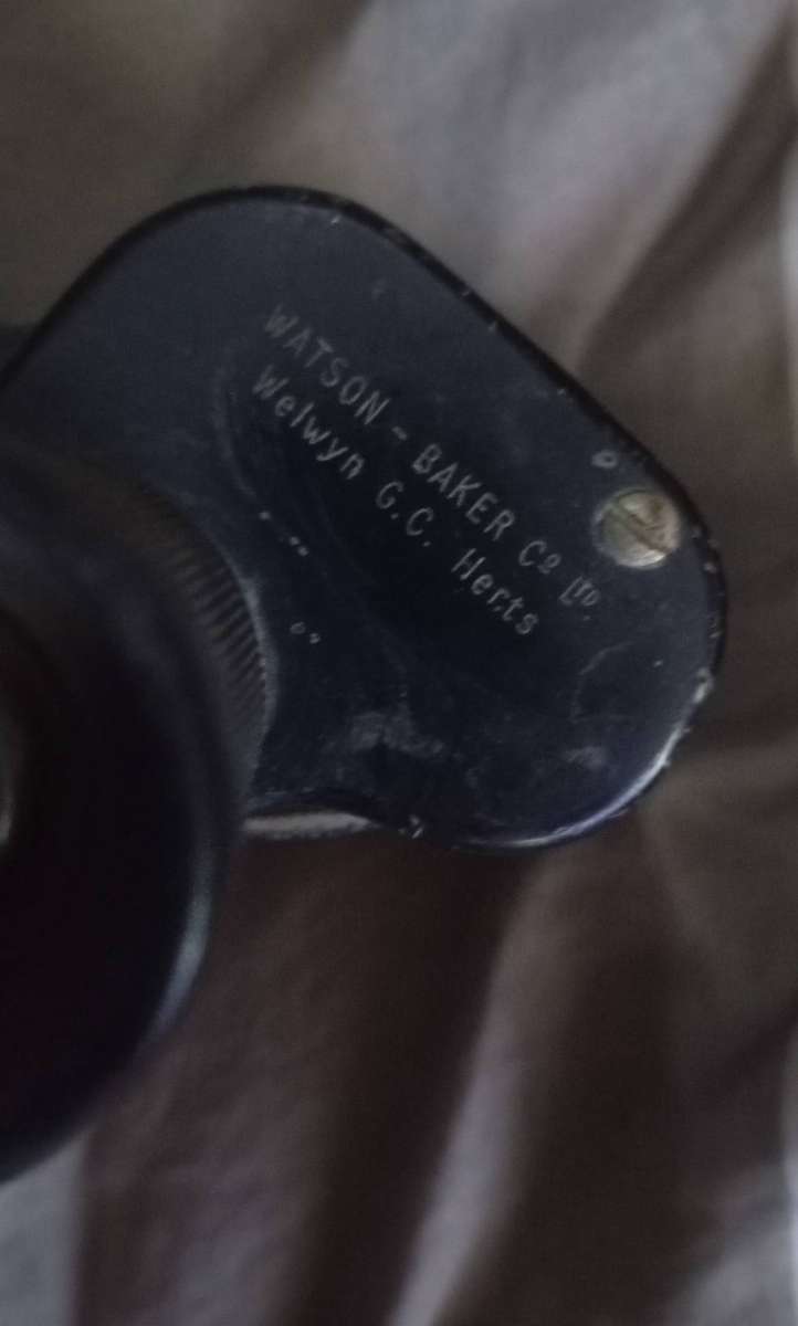 Binoculars   :   Watson Baker Welwyn G.C. Herts WWII 1940-1945