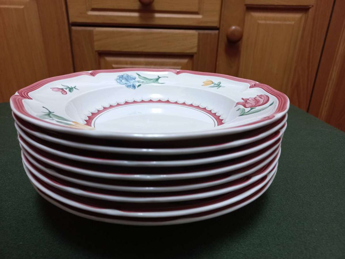 Villeroy and Boch Jardin D``` Alsace Fleur Soup\Desert bowls.