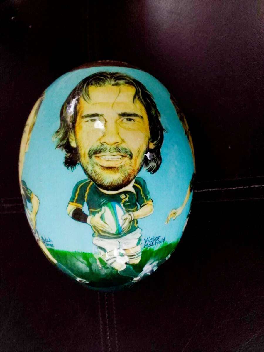 2007 Rugby World Cup Handcrafted Springbok Ceramic Rugby Ball  Limited Edition Collectible (4 eggs