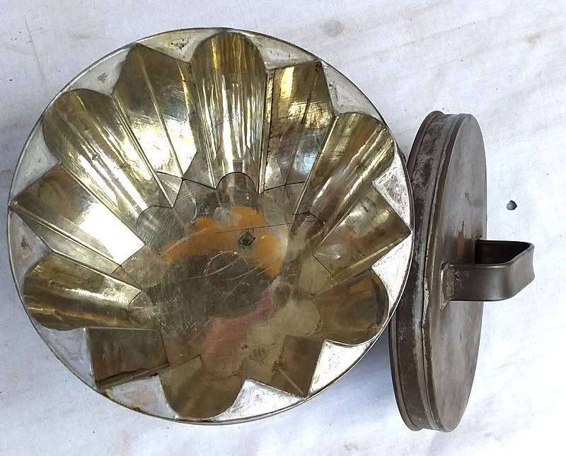 Victorian German Circa 1900 1&1/2L Jelly  & Ice Mould