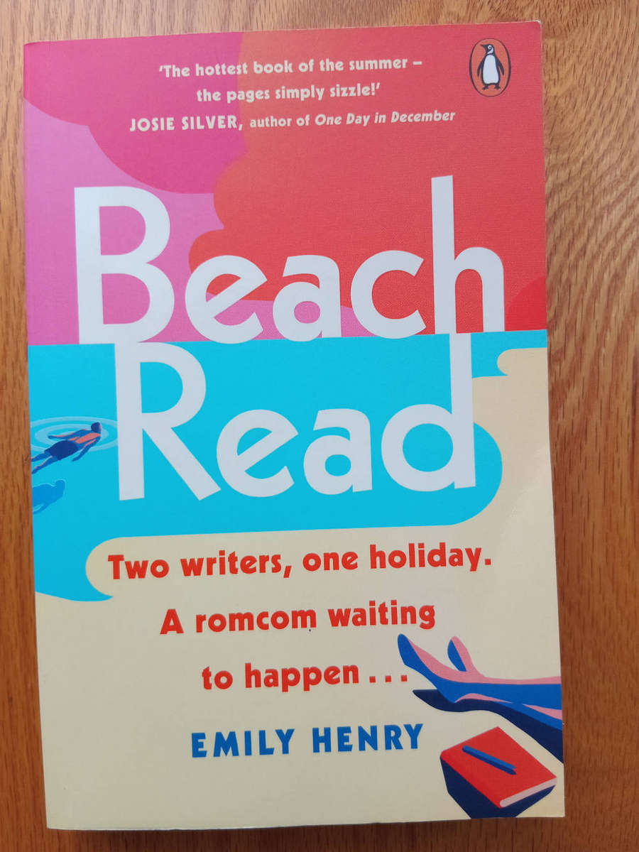 Beach Read - Emily Henry