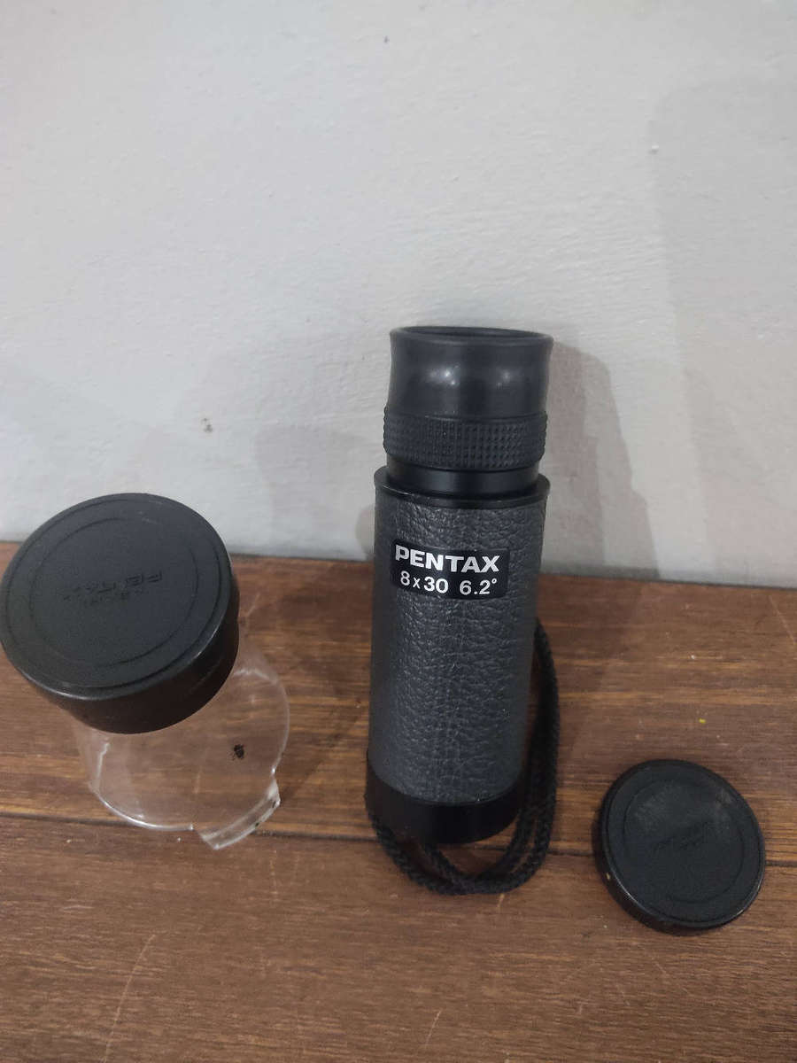 Pentax 8x30 6.2 monocular telescope.Vintage with case.Made in Japan