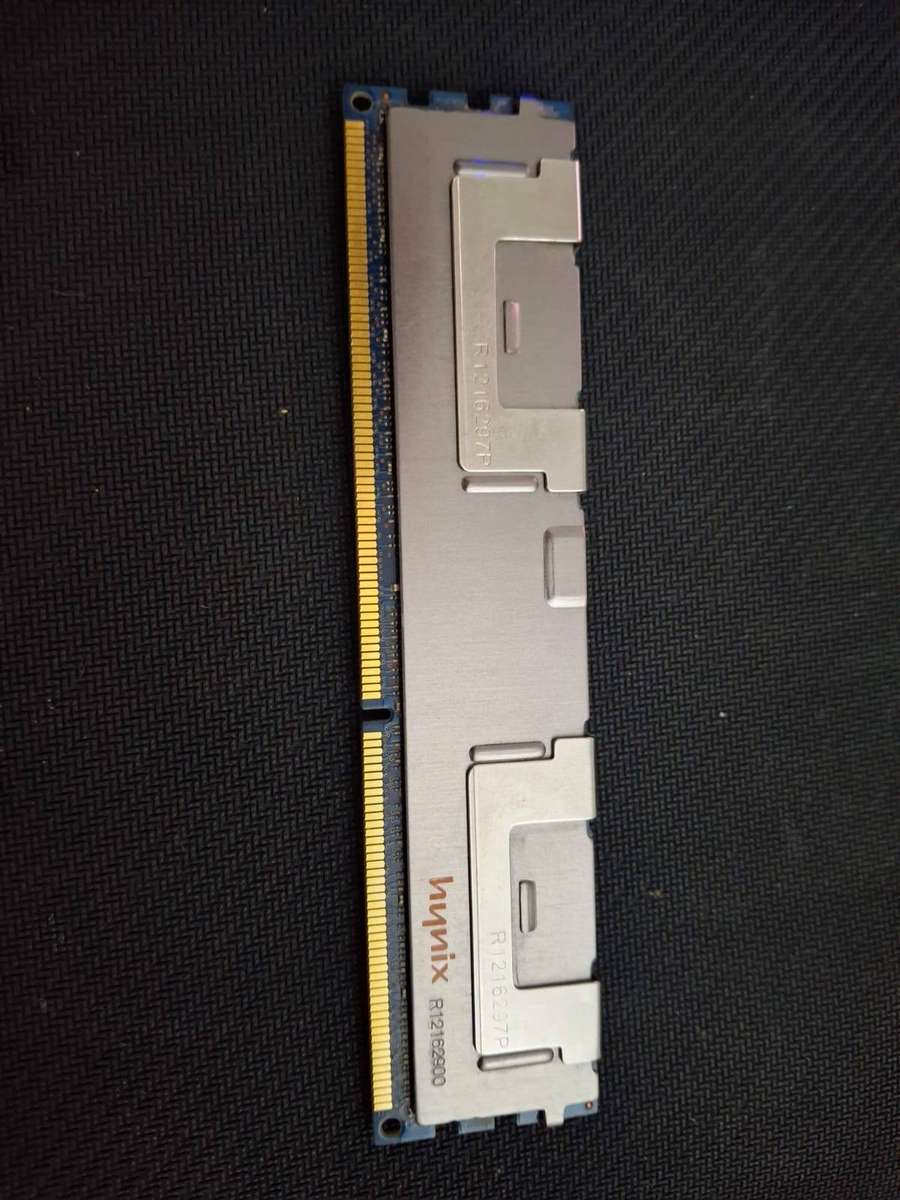 8GB DDR3-10600R