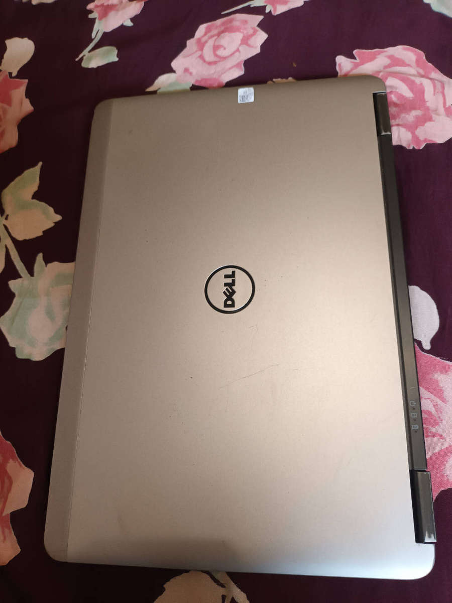 Selling Dell latitude E7240 core i7