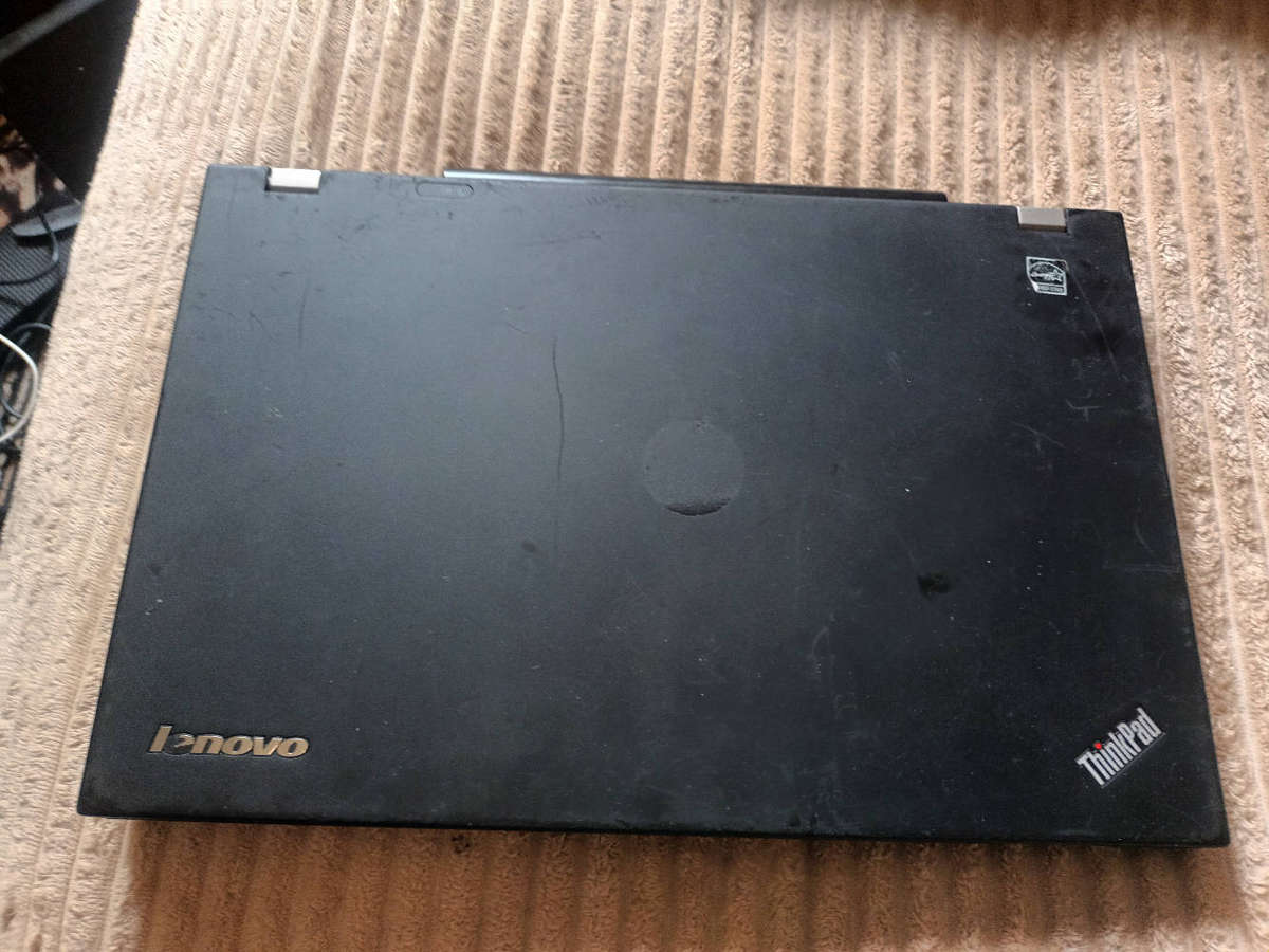 Selling Lenovo T530 core i5 laptop