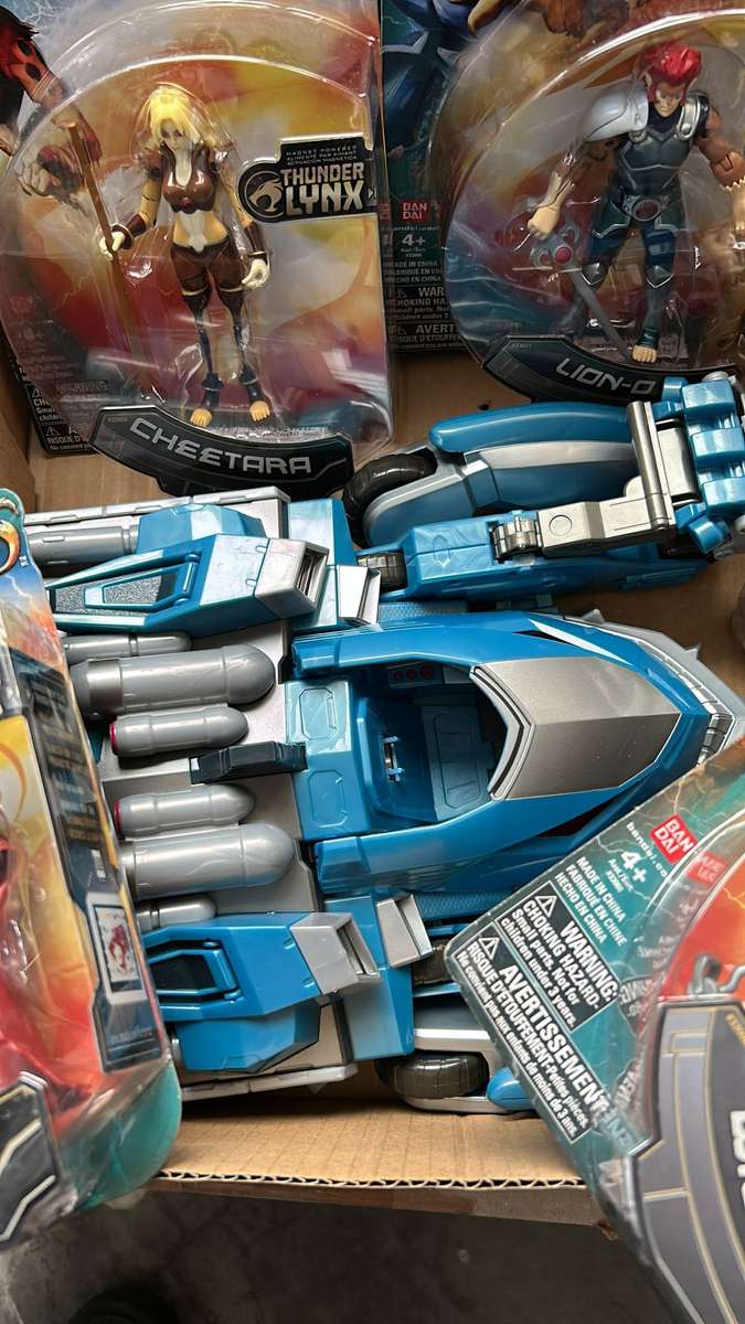 Thundercats Bandai figure LOT Lion-o, Mummra, Thundertank, Cheetara, 4 figures, 1 vehicle, opened