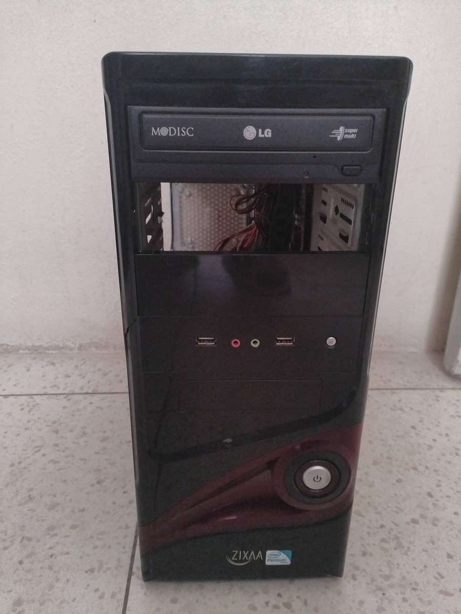 Msi 3rd gen computer with no side cover no hard drive