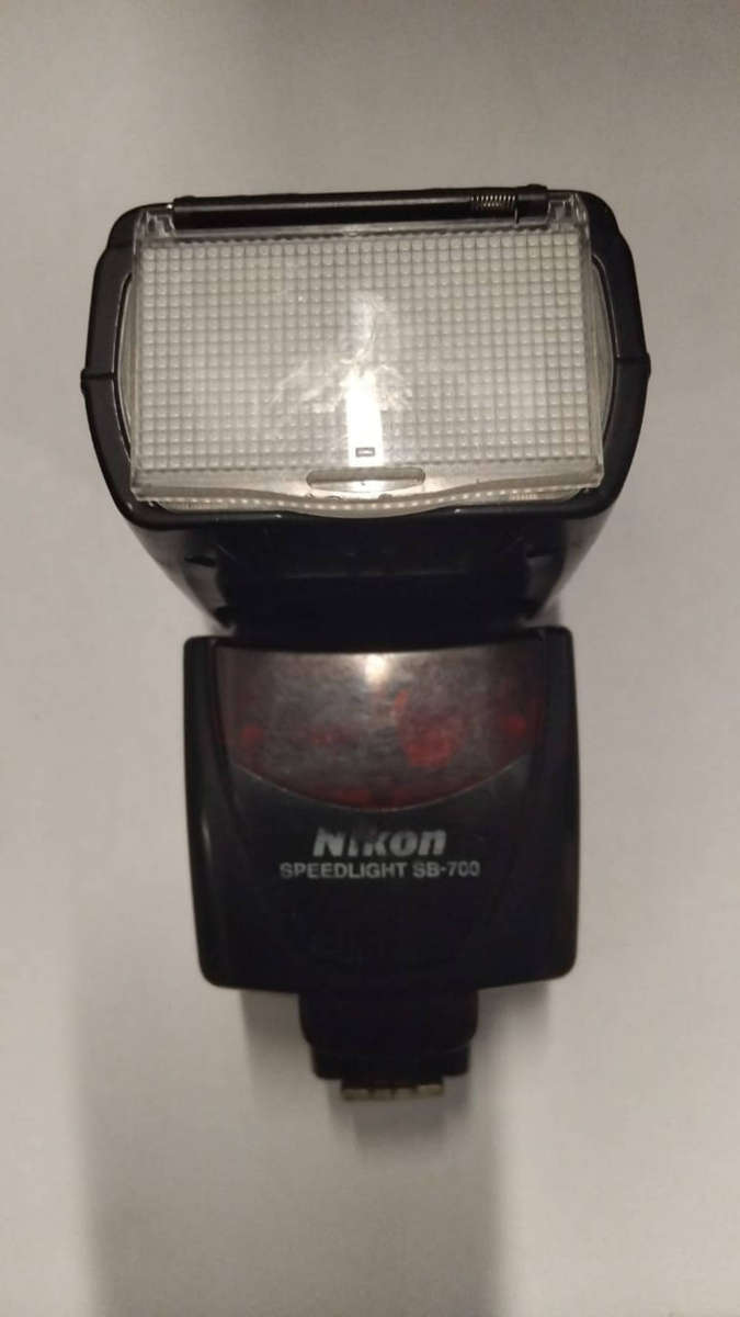 Nikon Camera Speedlight SB-700