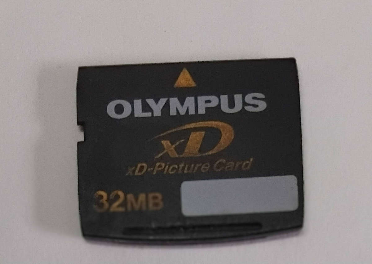 Olympus Camedia D-435 DigitalCamera. Not working.