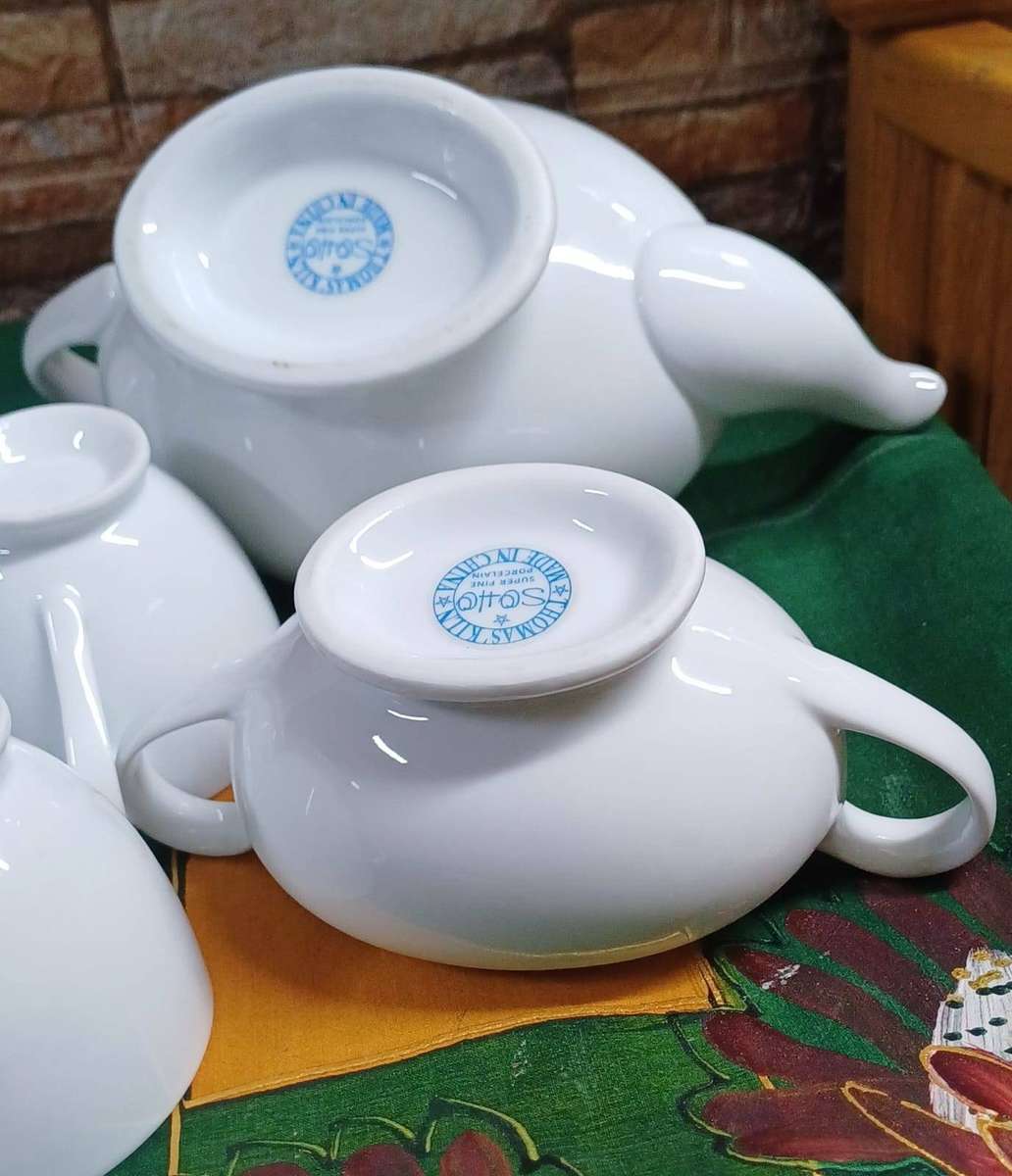 Thomas Kiln Made in China  Soho Fine White Porcelain Teapot with 6 cups & sauces & sugar bowl Combo