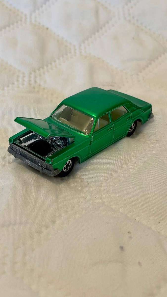 Vintage 1970s Matchbox Superfast No. 53 Ford Zodiac Mk IV