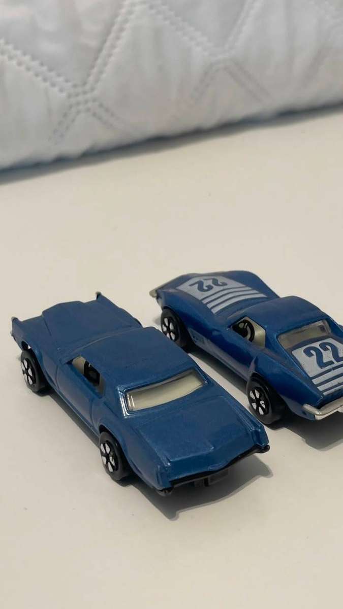 Lot - Cadillac Eldorado & Corvette Stingray