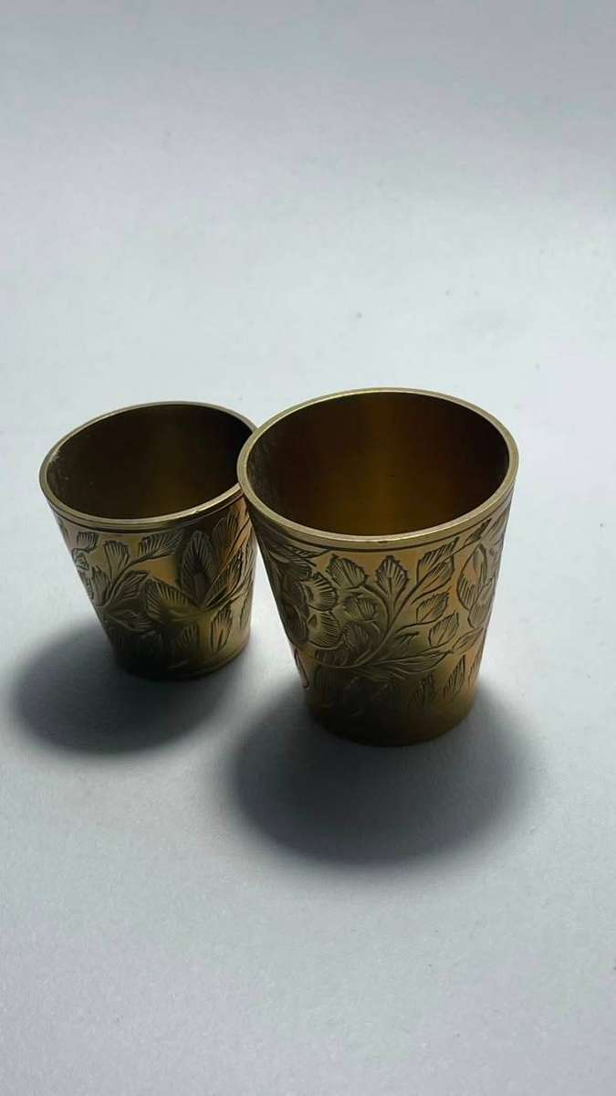 intage Hand-Engraved Brass Shot Glasses  Pair (3.5cm & 4.5cm)