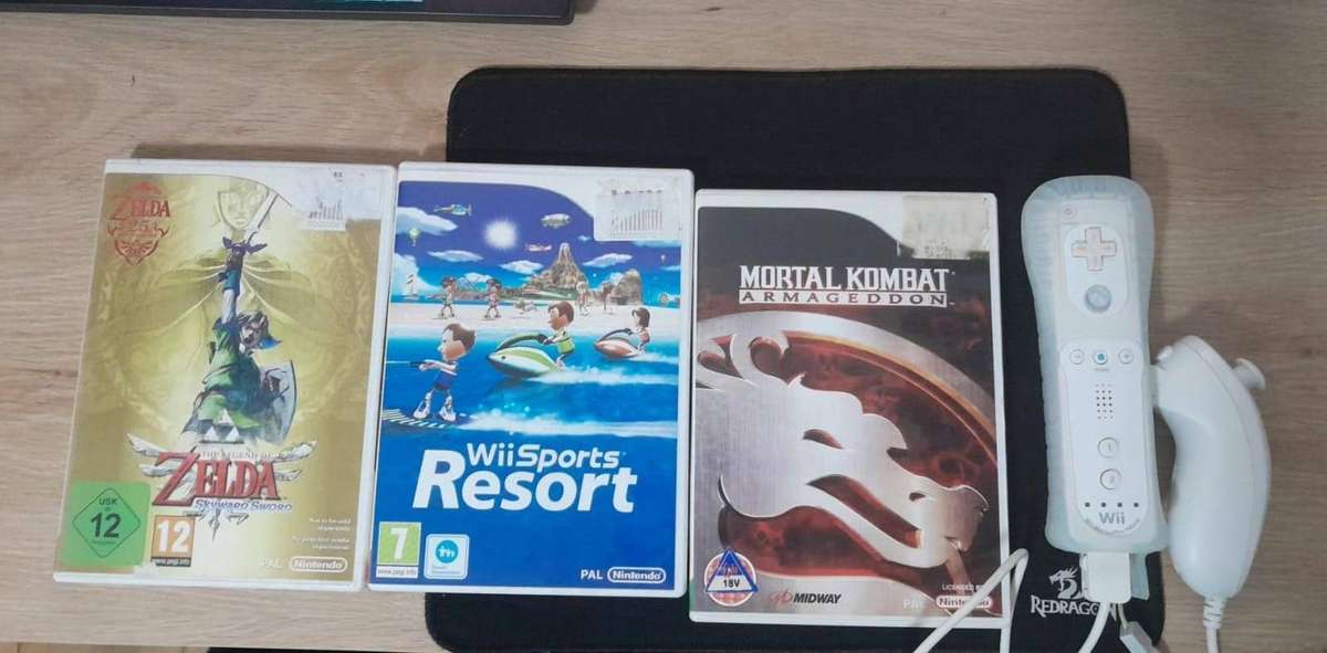 Wii games and remote bundle