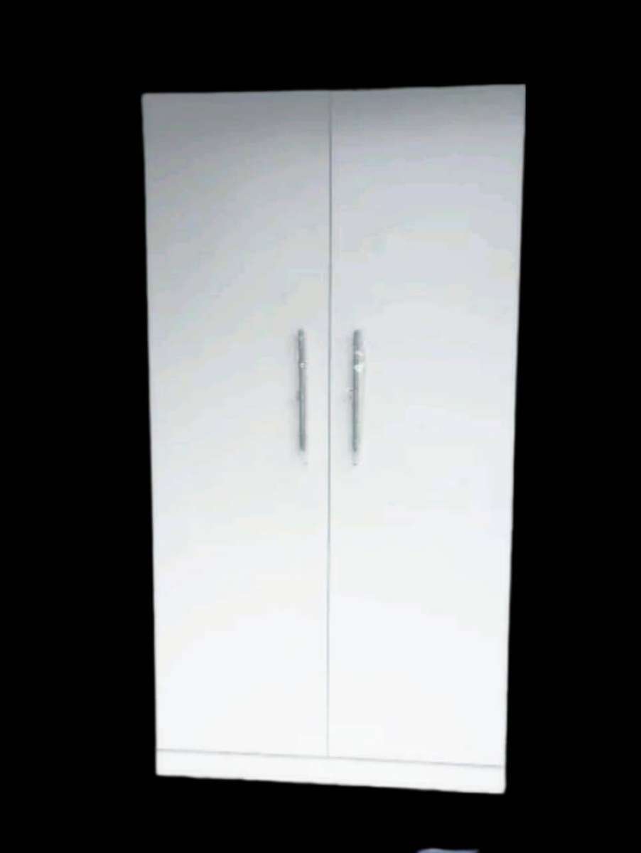 2 door bedroom wardrobe in white melamine finish