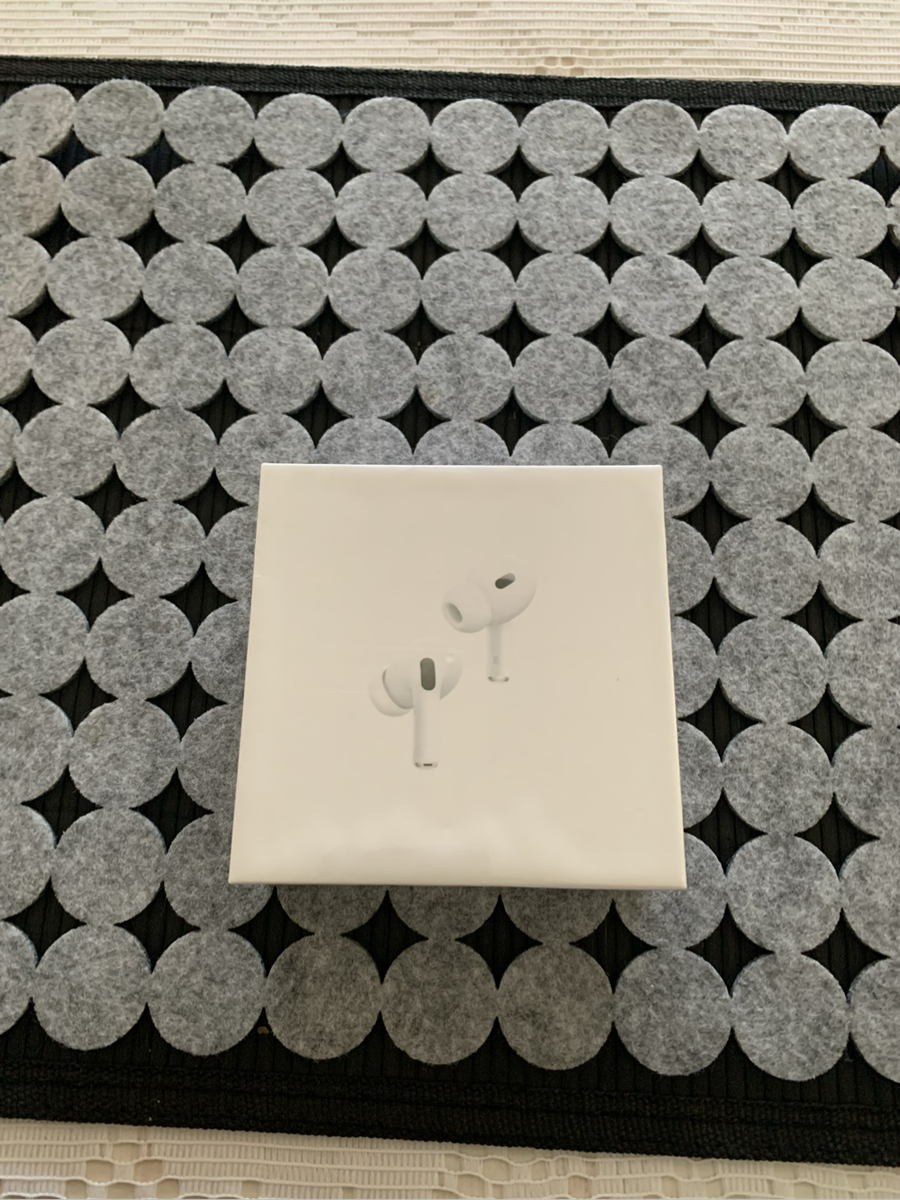 Apple AirPods Pro Gen 2