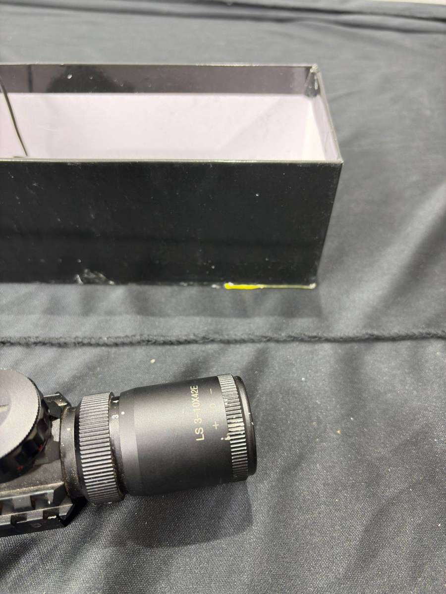 Rifle Scope With Laser