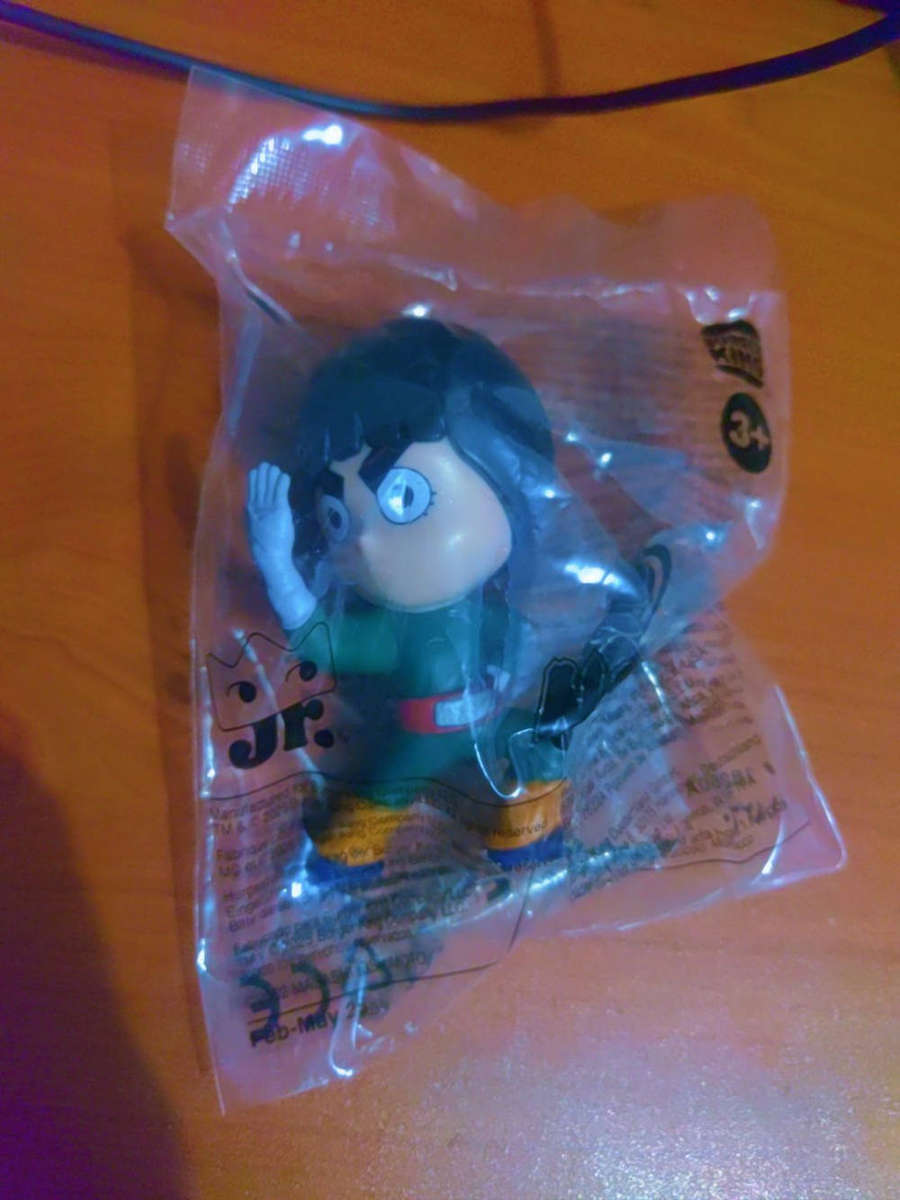 Sealed & and Unopened Naruto Burger King Collectibles/Figurines: Rock Lee
