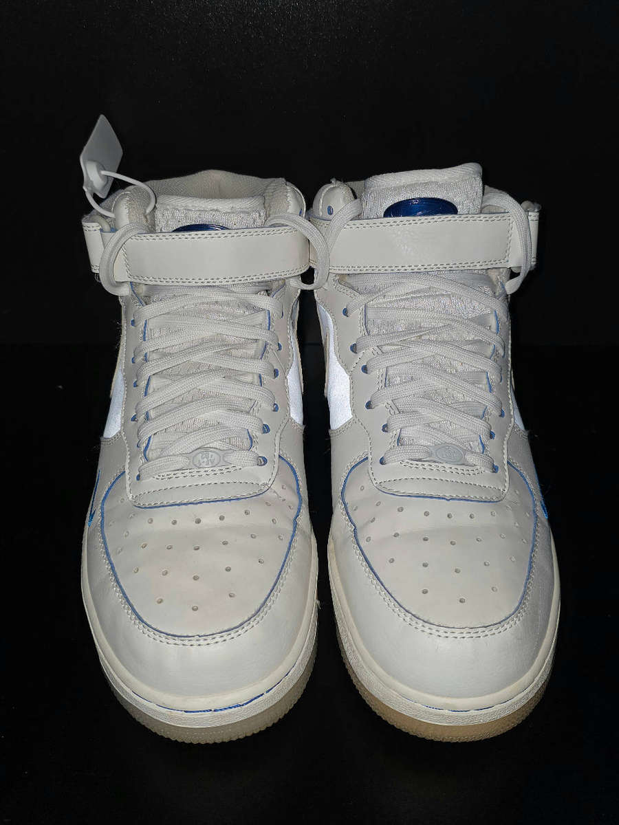 Nike Air Force 1 Mid '07 sneakers in Pearl White & Navy