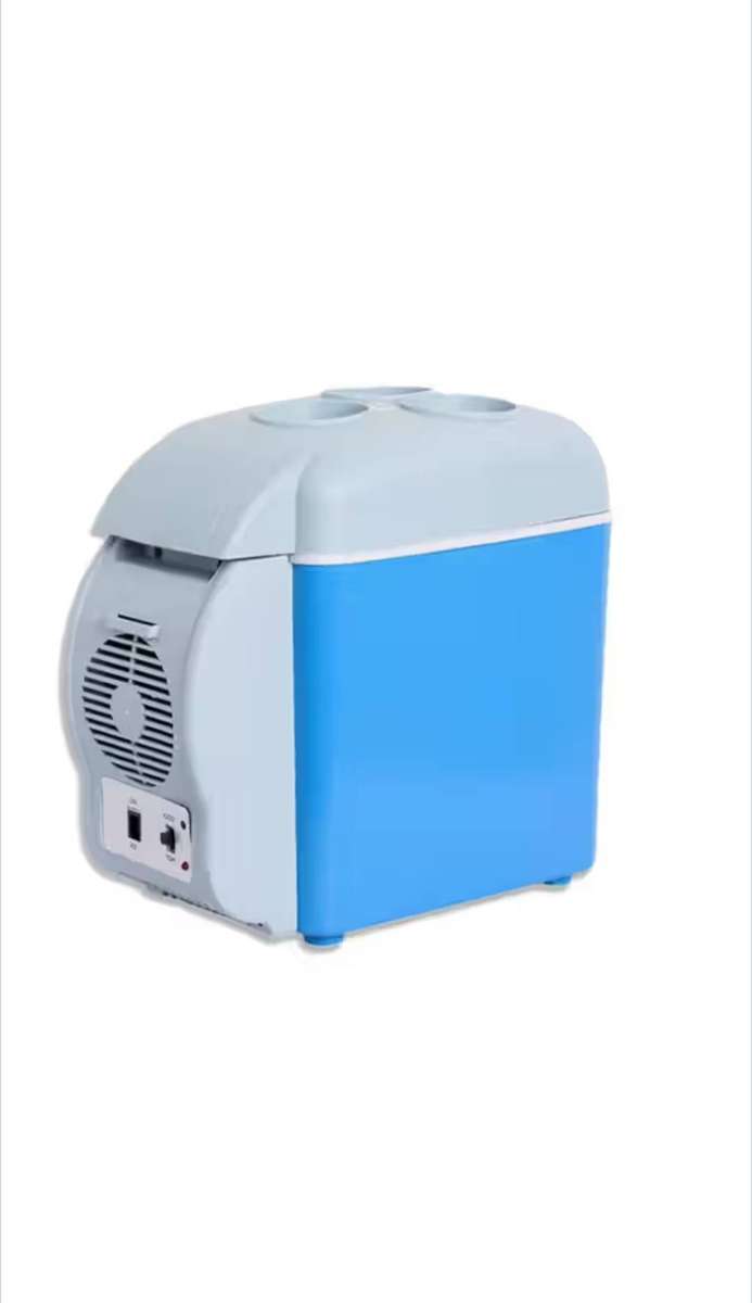 7.5L Capacity Portable Car Refrigerator Cooler And Warmer