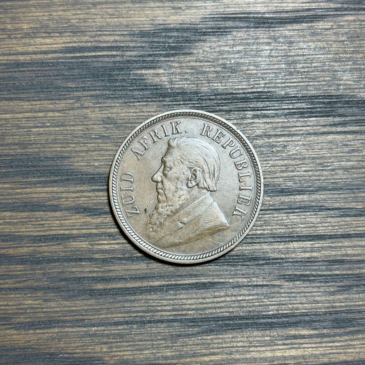 1898 South African Republic Paul Kruger 1 Penny - Weight 9.40g Bronze - Capsule Included