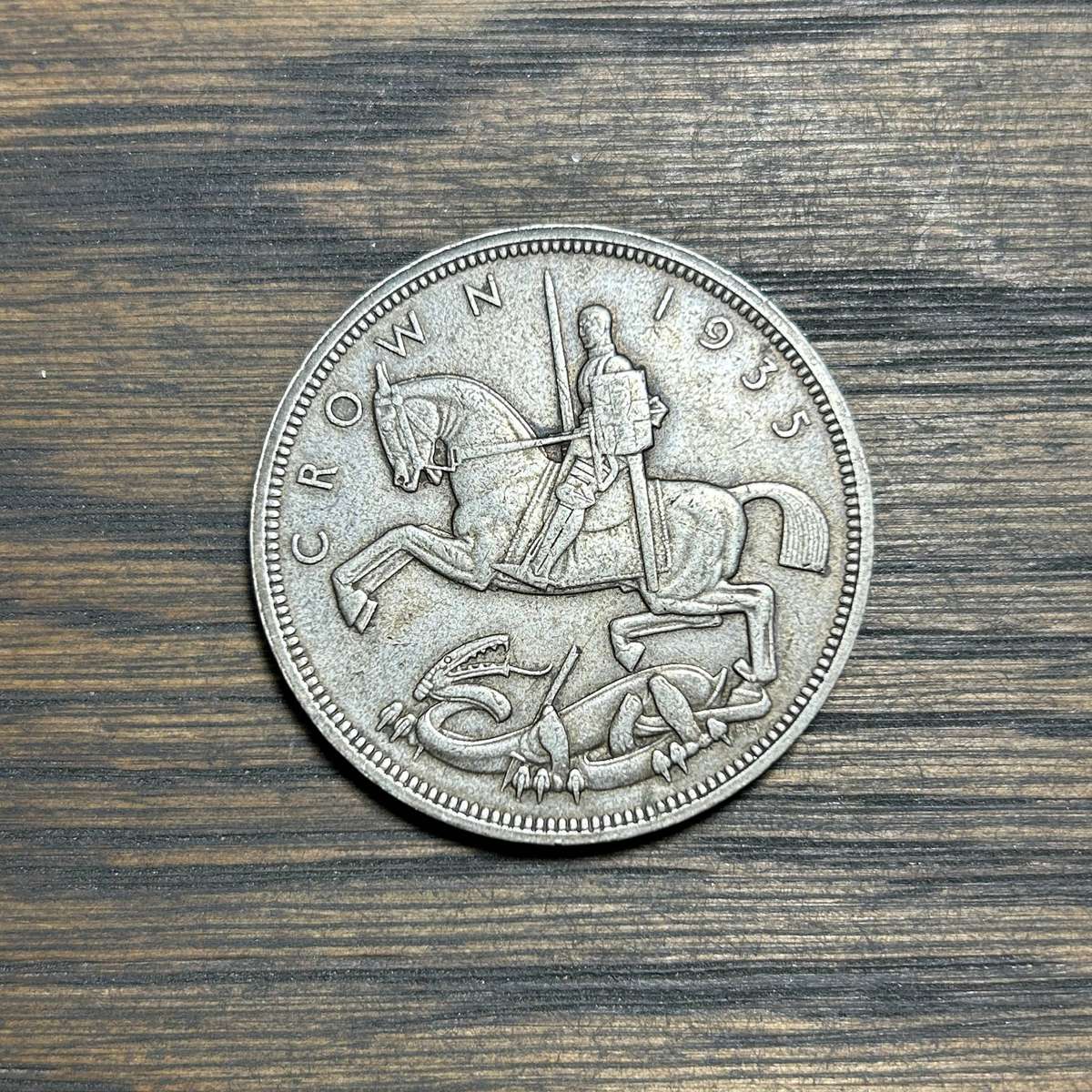 1935 Great Britain King George V 1 Crown - Weight 28.28g Silver 0.925 - Capsule Included