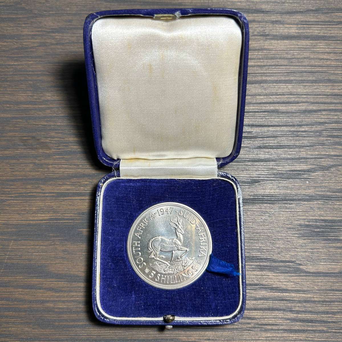 Proof 1947 South Africa 5 Shillings - Weight 28.28g Silver 0.800 - Capsule Included