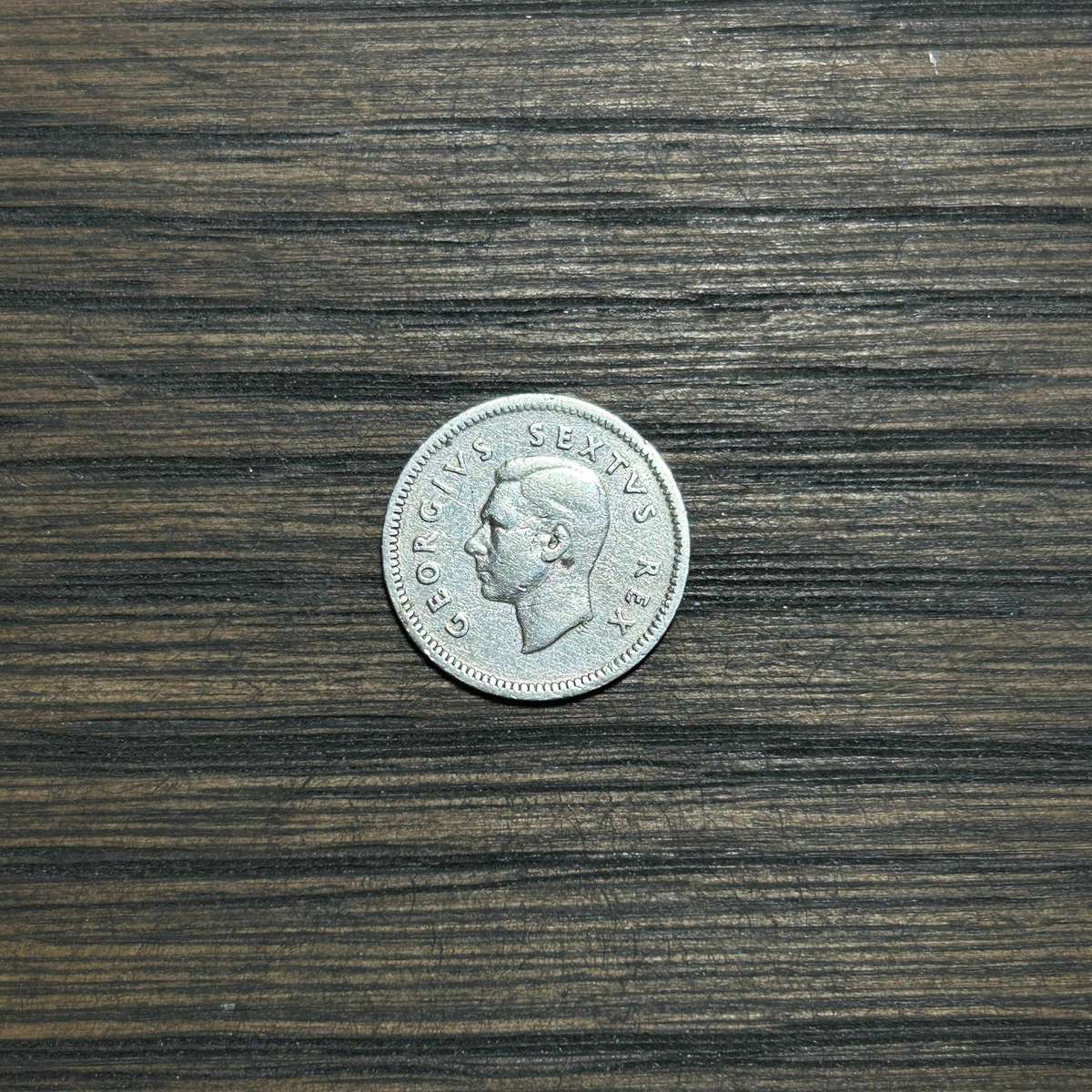 1949 South Africa 3 Pence - Weight 1.41g Silver 0.800 - Capsule Included