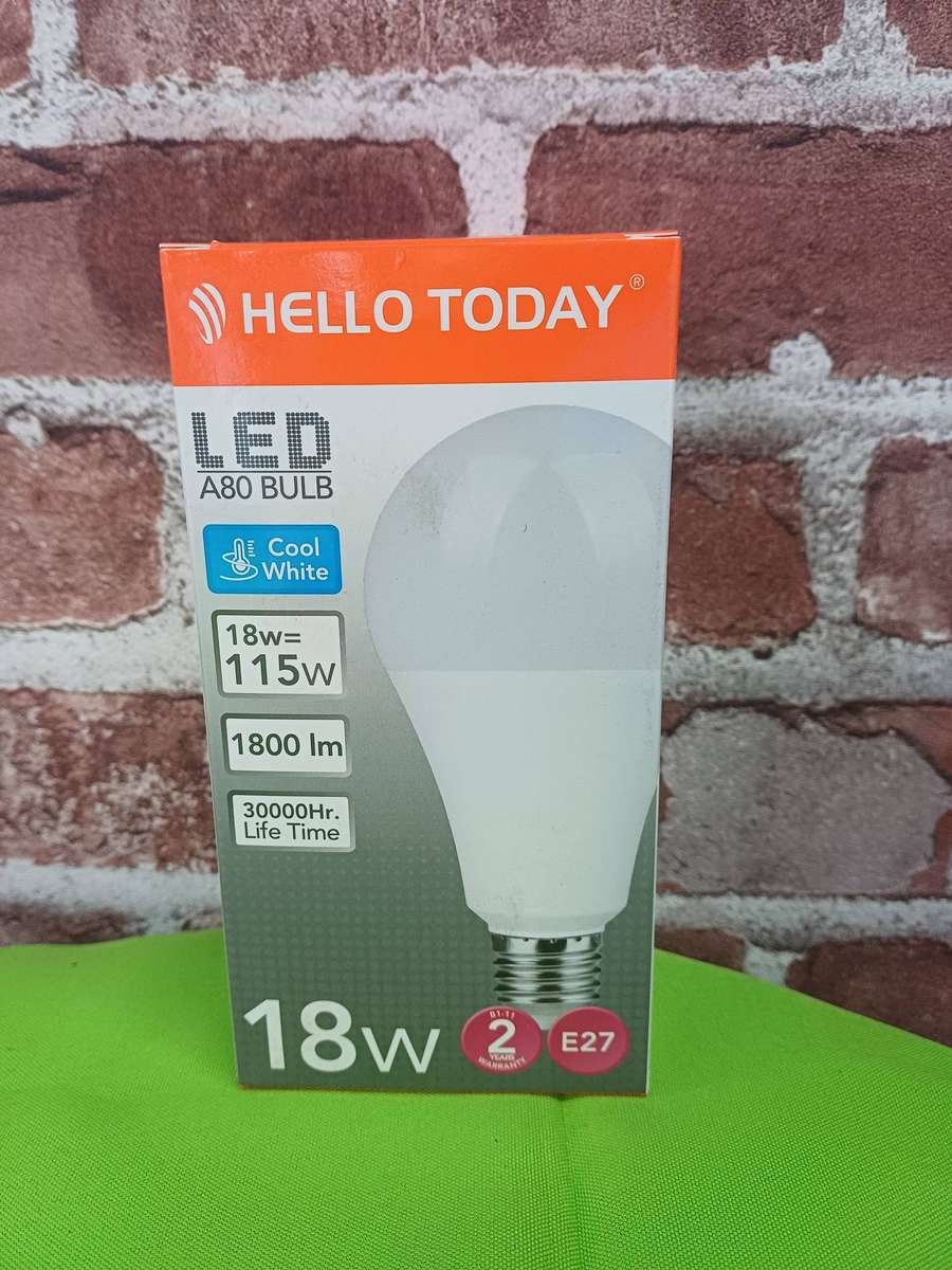 18w E27 COOL WHITE BULB