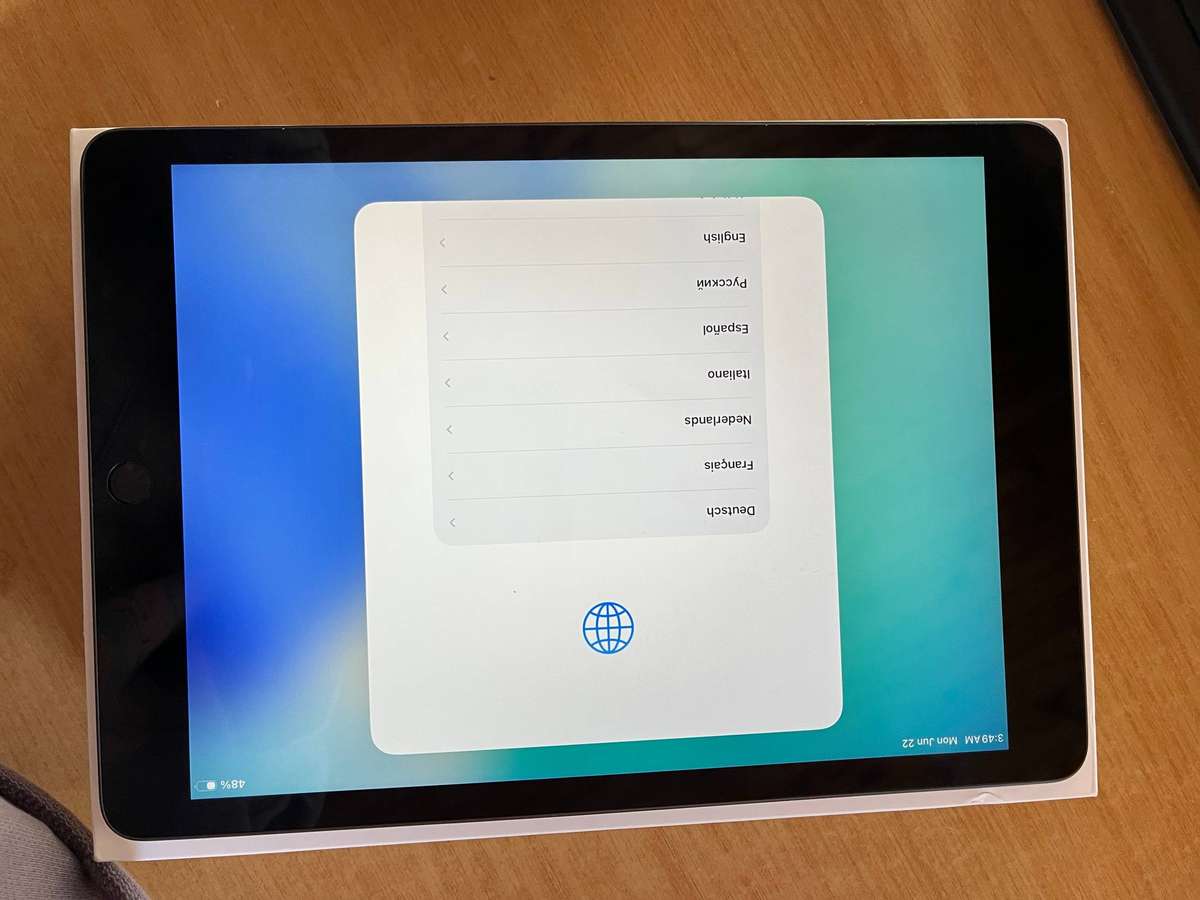 Apple iPad 9th Generation 64GB Wi-Fi  For Repair / Parts