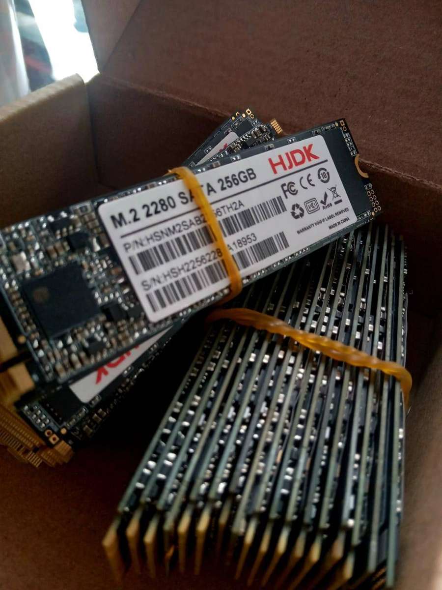 256 GB NVME M.2